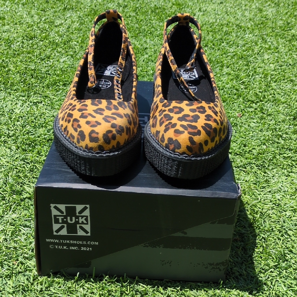 T.U.K Women's Leopard Print Shoes